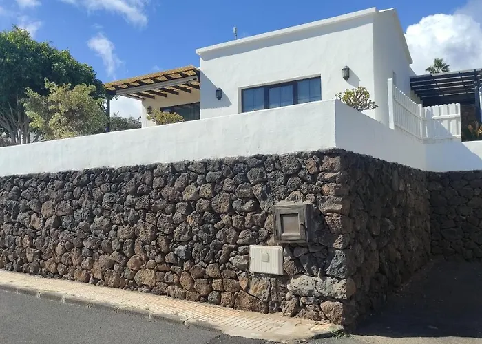 Casa Margarita Feriehus *